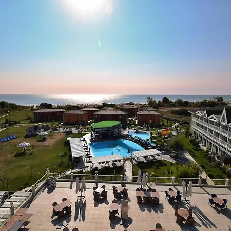 호텔 Eco Therma Village - Mini Aquapark, Free Parking And