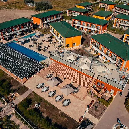 Eco Therma Village - Mini Aquapark, Free Parking And 호텔