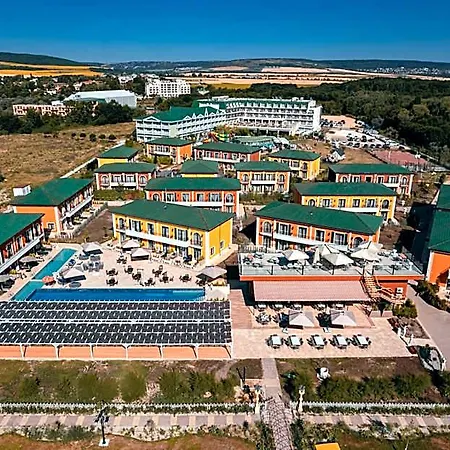 Hotel Eco Therma Village 5*