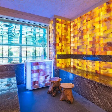 Eco Therma Village - Mini Aquapark, Free Parking And 크레네보
